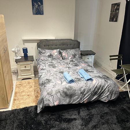 1 Bedroom Studio Central London 220 ภายนอก รูปภาพ