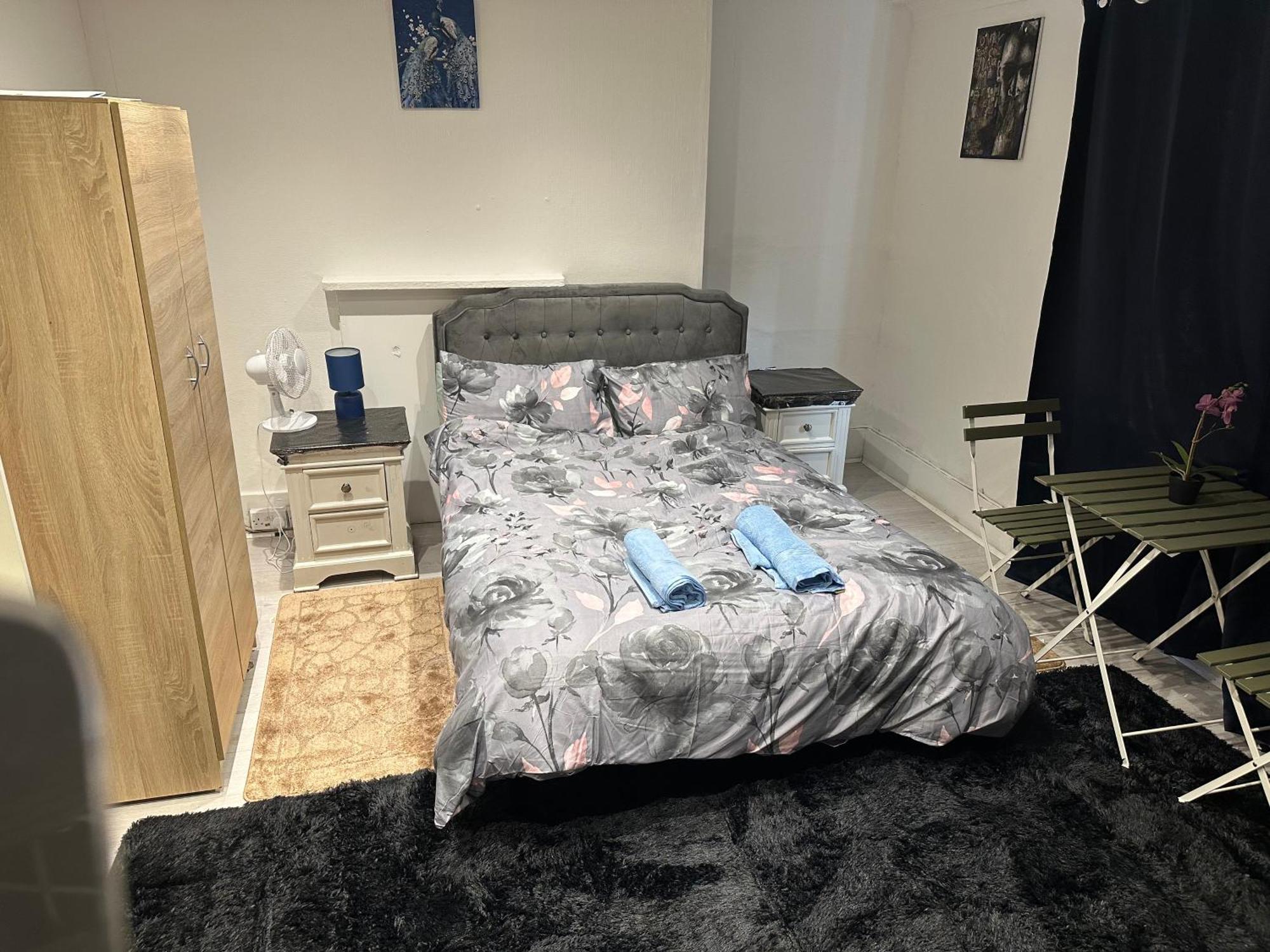 1 Bedroom Studio Central London 220 ภายนอก รูปภาพ